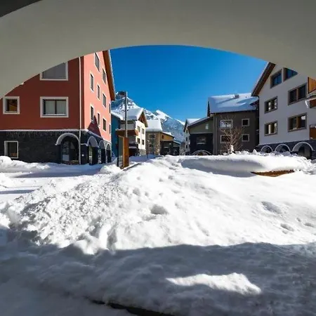 Apartament Sleeps 6 Wifi T082488 *